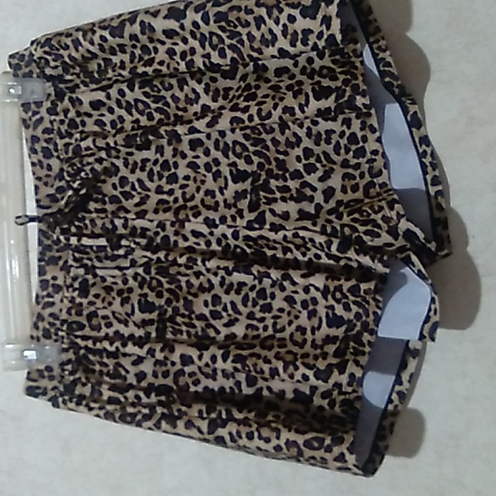 Women’s Leopard Print Swim Shorts - NWOT Fits Like A Medium